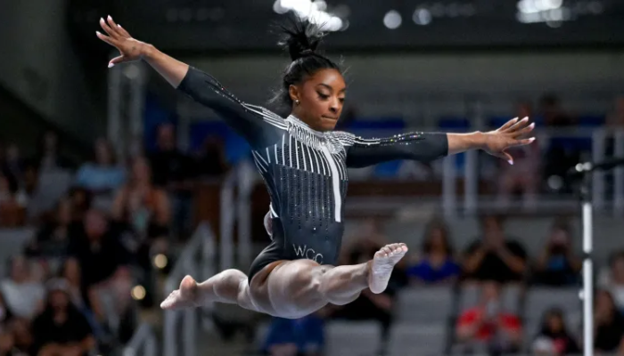 simone biles net worth